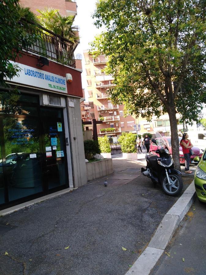 Bed and Breakfast Bonbon Roma Exterior foto